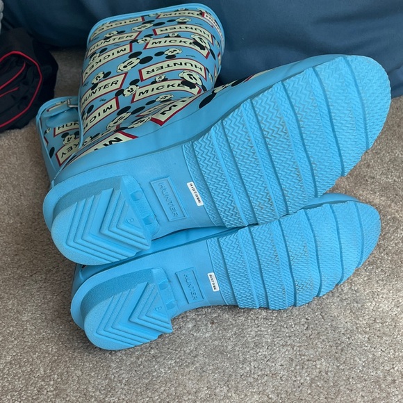 Hunter Blue Character Print Rain Boots